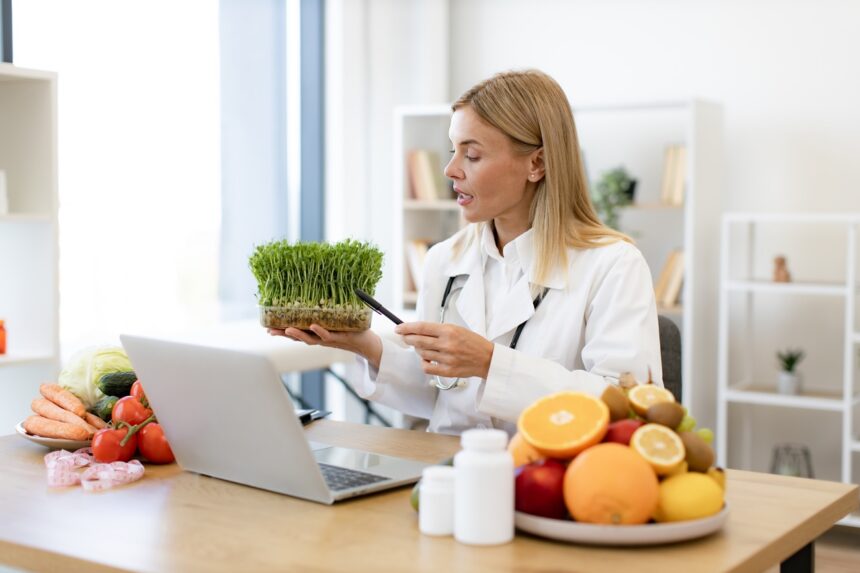 Exploring Essential Qualities: 8 Factors to Consider When Choosing a Holistic Nutritionist